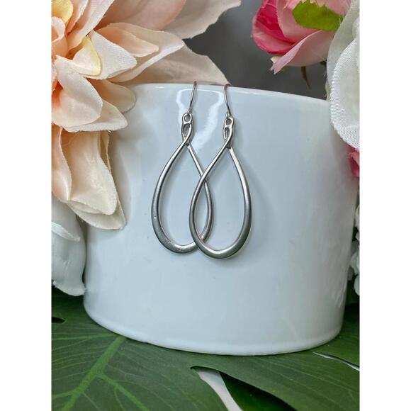 Simplicity Earrings - Silver plated - Picture 3 of 4